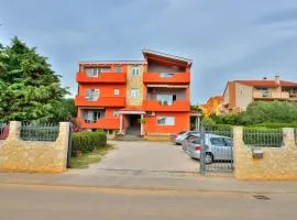 L&L Holiday Apartment