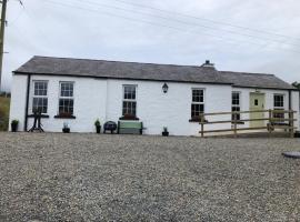 Terry Joe Cottages, hotel a Newry