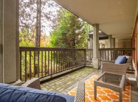 Whistler Vacation Club at Twin Peaks, apartamento en Whistler