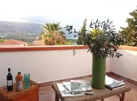 LE SORELLE entire villa sea view