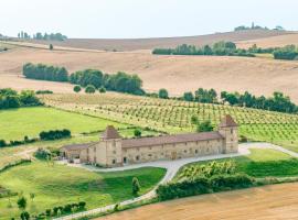 ESCONS DOMAINE DE CHARME، فندق رخيص في Saint-Sulpice-sur-Lèze