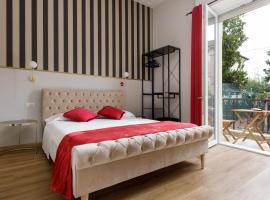 Domus 44 Rooms, guest house in Verona