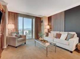 LUXE 702 MGM Signature with Balcony