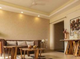 Mirana House - A Tasteful 4BHK Condo with Views!, apartmán v rezidenci v destinaci Rišikéš