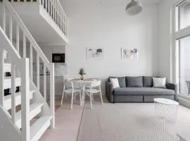 Brand New Top Floor Loft with Balcony - Hosted by 2ndhomes