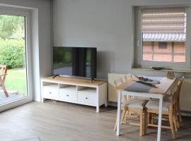 Ferienhaus Strandnah - Wohnung 1, apartament din Otterndorf