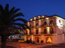 Bram Hotel, hotel in zona Aeroporto Internazionale di Lamezia Terme - SUF, 