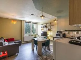 Appartement spacieux à Gourette, 8 pers, 2 ch, entrée station, bien équipé, casier à skis - FR-1-400-113