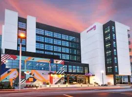 Moxy Virginia Beach Oceanfront