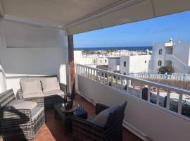 apt 360º panoramic view, lodging in Costa Teguise