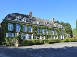 Kasteel Sint-Flora: Veurne şehrinde bir daire