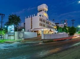 Hotel Pratham, hotel v destinaci Solapur