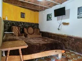 LA CASA DE LOS MANGOS AJIJIC