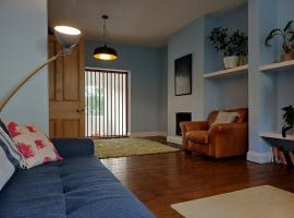 Greengage House, villa in Newport