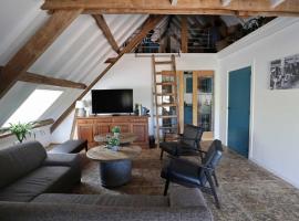 De hooizolder Hofstay195 อพาร์ตเมนต์ในAchterveld