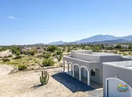 Casa Desert Rose