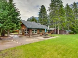 Creekside Silver Gate Getaway with Fireplace!