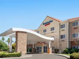 Fairfield Inn by Marriott Visalia Sequoia