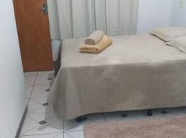 Doce Lar - 1 suíte, hotel u gradu 'Tangara da Serra'
