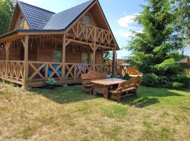 Dom pod brzozą-urowo, hotel v destinaci Urowo