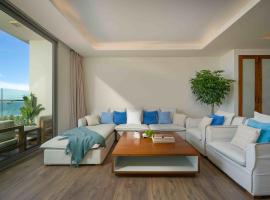 Stunning Apartments Across My Khe Beach ! Rooftop Pool & Gym