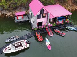 แพภูธเนศ, boat in Ban Laem Mong Khoi