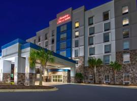 Hampton Inn & Suites Columbia/Southeast-Fort Jackson, hotel in Columbia