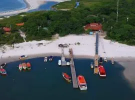 Pousadas e Quartos Ilha do Mel Nova Brasilia