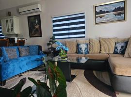 Royal Villa, Caymanas Country Club, Hotel in Spanish Town