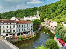 Hotel Restaurant Charbonnel, hótel í Brantôme