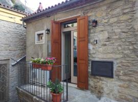 Domus Al.Me, lejlighed i Castelmezzano