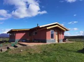 Casa familiar Fellow - Casa de Bioconstrucción a 4 km de Trevelin