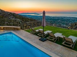 Villa Lia Chania with private ecologic pool and amazing view!, cheap hotel in Chania