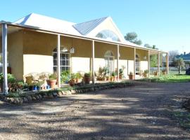 Strawbale House Bacchus Marsh, hotel v destinaci Bacchus Marsh