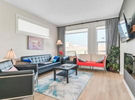 Brand New 3-Bedroom Home in a Quiet Neighborhood, skíðasvæði í Calgary