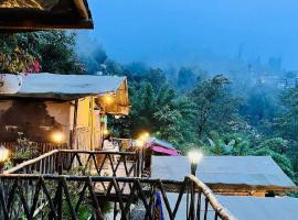 Deoja Forest Stay, camping de luxe à Darjeeling