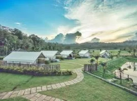 Redberry's Luxury Stay Coorg