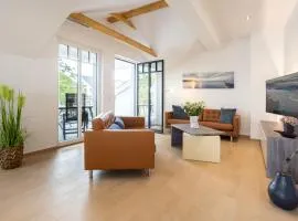 Villa Beatrice - WE 13 mit eigener Sauna, 2 Dachterrassen, kleiner Meerblick