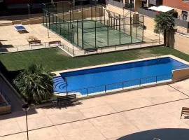 Atico, Piscina, AC, WI-FI y Parking Gratis, Gran Terraza, VUT 47-79