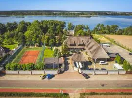Dom Wypoczynkowy "Pod Strzechą" w Giewartowie