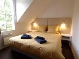 Nid d'Aven Charmante maison, piscine de février à octobre 1-6p dans résidence