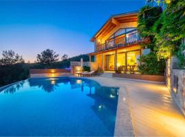 Villa Taş Ev, hotel in İslâmlar