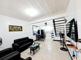Calapan City Cheapest House Transient Guest Rental L39, cabaña en Calapan