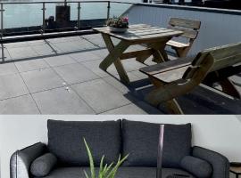 PANORAMA - Exklusives Apartment an der Promenade mit Dachterrasse & Rheinblick, hotell i Emmerich