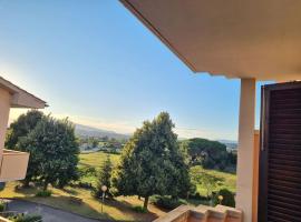 bilocale nel cuore della toscana, hotel in Montopoli in Val dʼArno