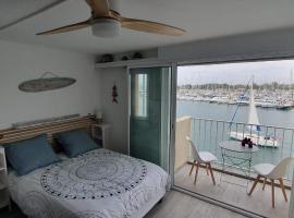 Appartement avec balcon, vue Mer, Piscine, Parking