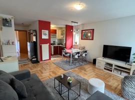 Apartman West - private parking place