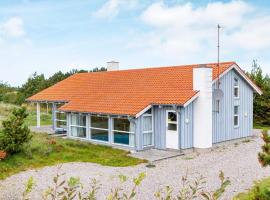 12 person holiday home in Thisted, hotel i Klitmøller