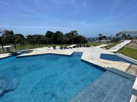 Piscina Mar en el Paraíso Caribe, khách sạn ở Colón