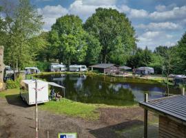 Het Denneke, hotel with parking in Veldhoven